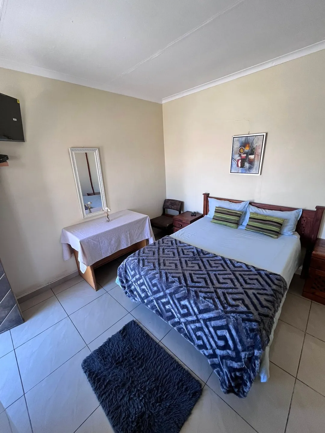 Davey's Self Catering Accommodation thumbnail 9